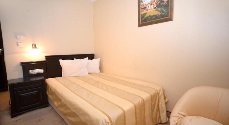 Interhotel Veliko Tarnovo Exterior photo