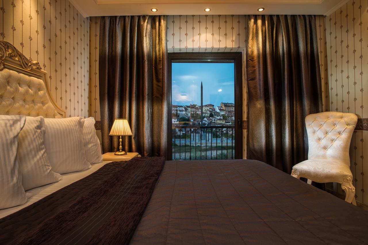 Interhotel Veliko Tarnovo Exterior photo