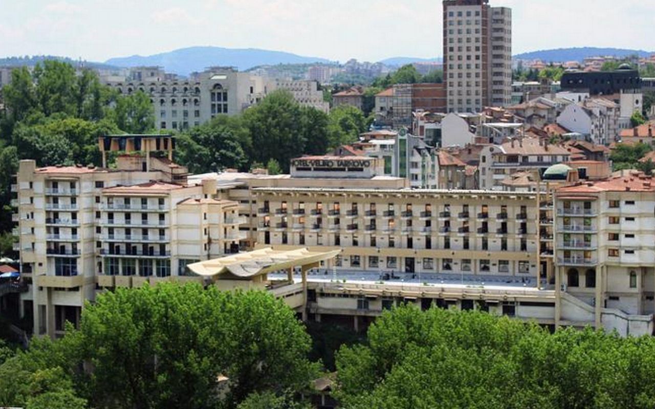 Interhotel Veliko Tarnovo Exterior photo