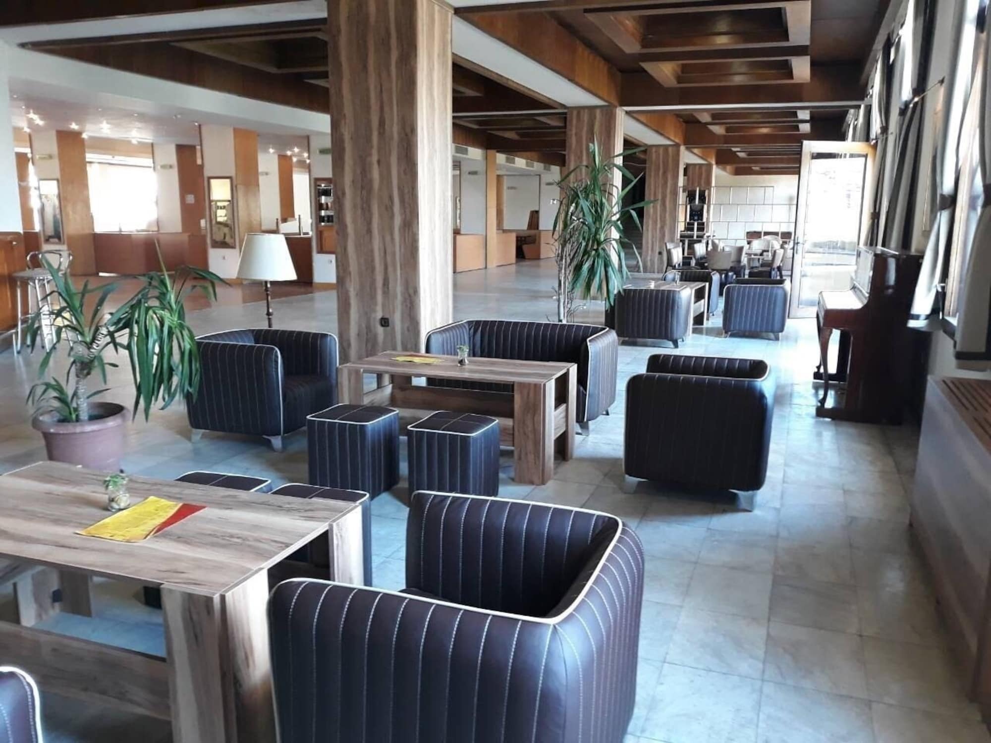 Interhotel Veliko Tarnovo Exterior photo